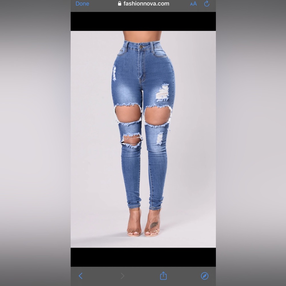 Fashion nova jeans size 1/2